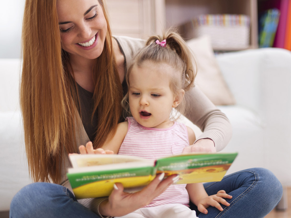 Educazione e psicologia prenatale, leggi una fiaba al tuo bambino
