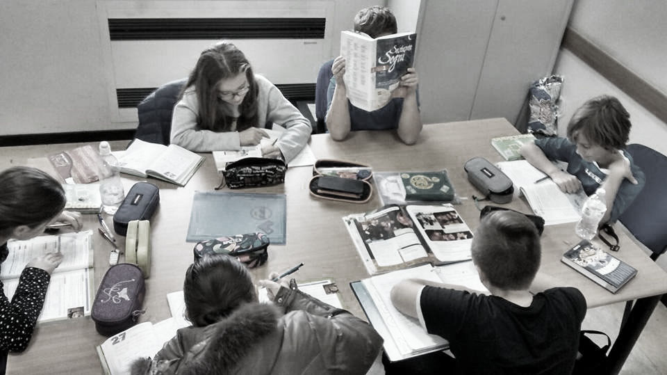 Scegliere la scuola superiore. Orientamento per ragazzi di terza media.